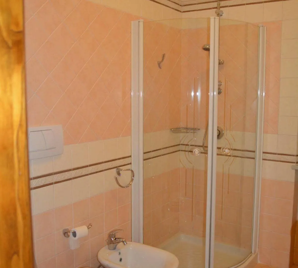 Casa Vacanza La Luna Sarzana 0*,