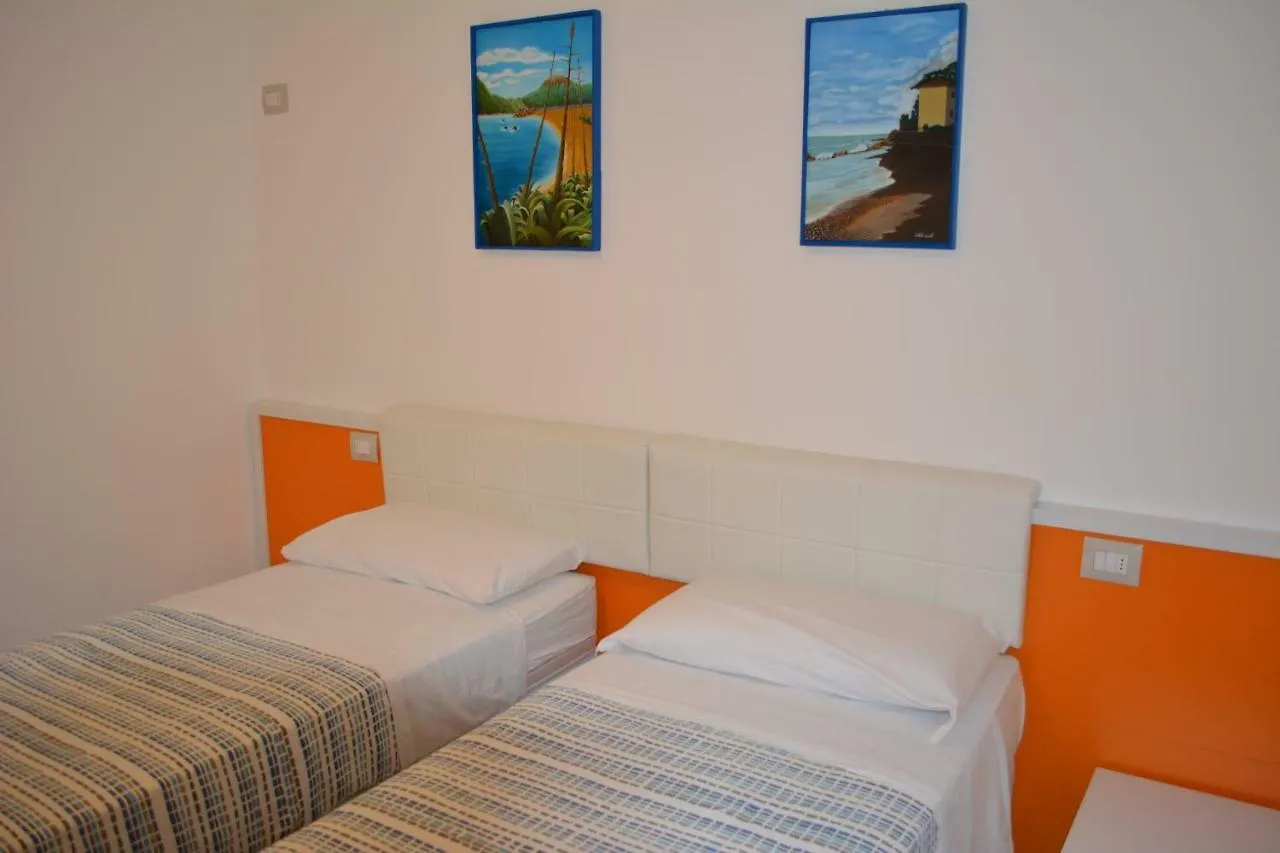 Casa Vacanza La Luna Sarzana