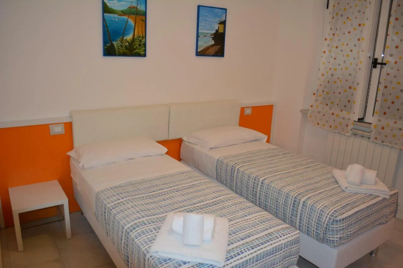 Appartamento Casa Vacanza La Luna Sarzana Italia
