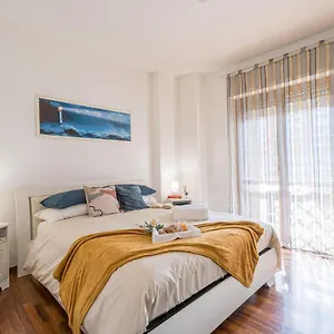 parcheggio-gratuito-casa-di-lusso-treno-e-aereoporto.it-romehotels.com/